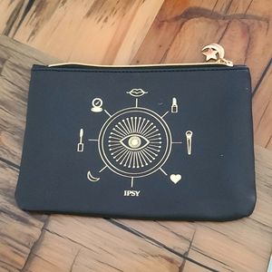 Free add-on! Ipsy makeup pouch
